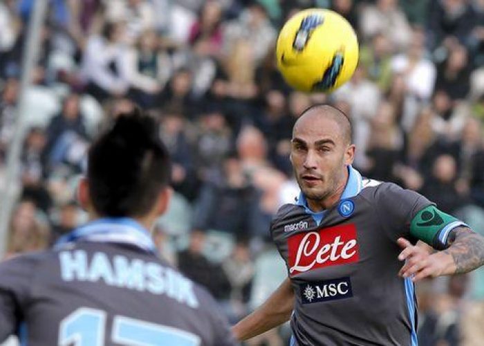 Calcio/ Napoli, Cannavaro: Assurdo fermarci prima