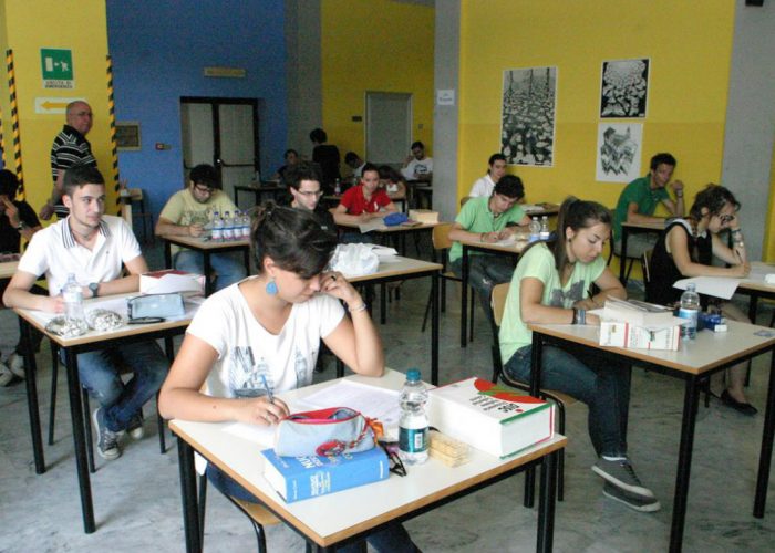 Camilla, Elena, Davide:«Il nostro primo giorno di maturità»