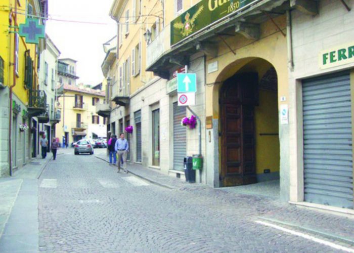 Canelli, i commercianti: «Aperti la domenicaquando i fatturati lo consentiranno»