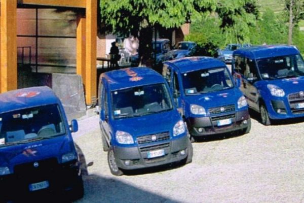 canti-sacri-e-popolari-per-il-pulmino-amico-56e6bc7b5185f1-800x450