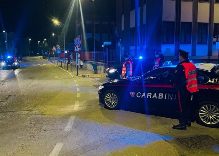 carabinieri controlli notturni notte