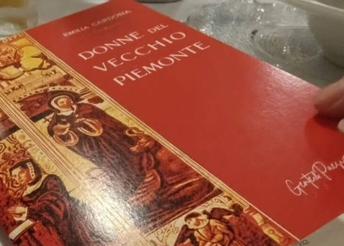 cardona donne del vecchio piemonte