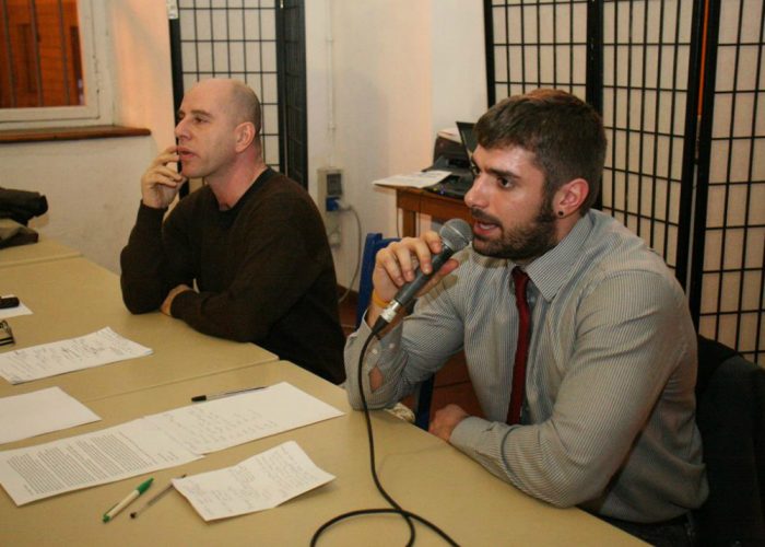 Casa del Popolo, "Lavori in corso a sinistra"