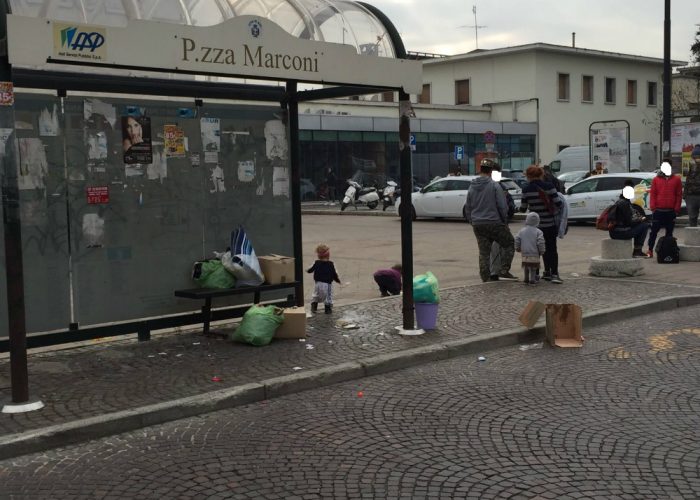 Caso dei rom sul bus per San Grato,tavolo tecnico spostato a giovedì