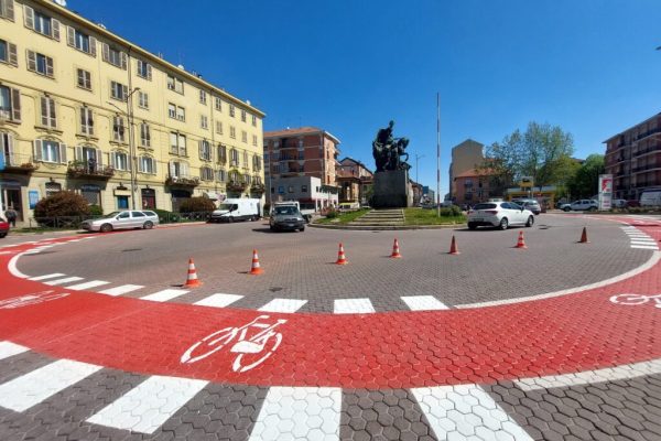 ciclabile piazza I Maggio Asti