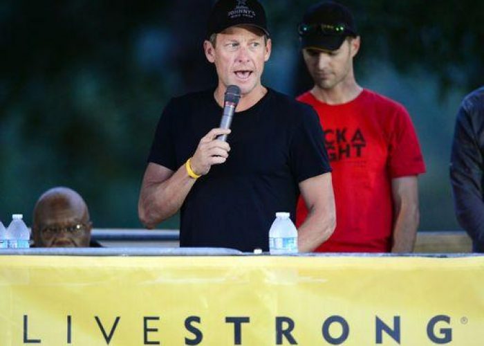 Ciclismo/ Armstrong lascia cda Livestrong
