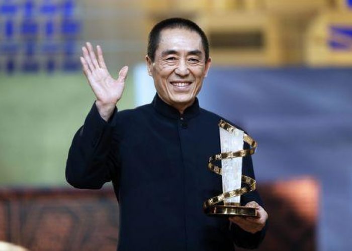 Cina/ Regista Lanterne rosse ha 7 figli, multa da 26 mln usd