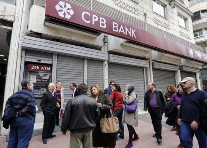 Cipro/ Banche riaprono stamani per quattro ore