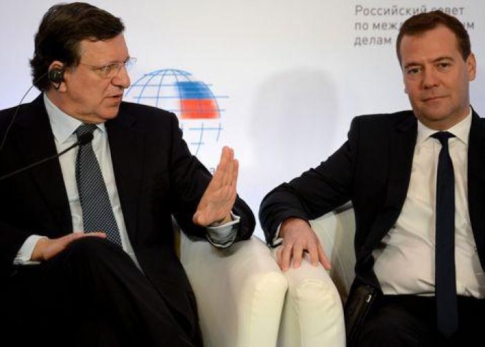 Cipro/ Barroso a Mosca: Sono consapevole di interessi russi