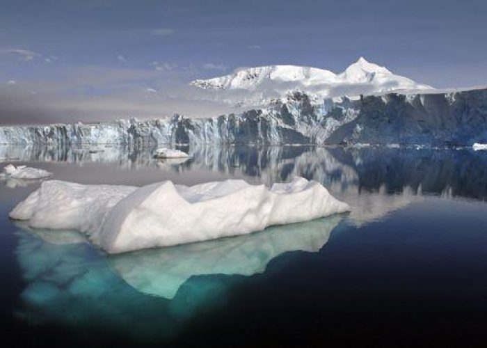 Clima/ Ghiacci Antartide, velocità scioglimento raddoppiata