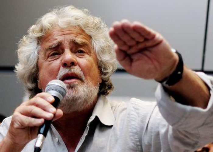 Commissioni/ Grillo:M5S è l'opposizione,a noi Copasir e Vigilanza