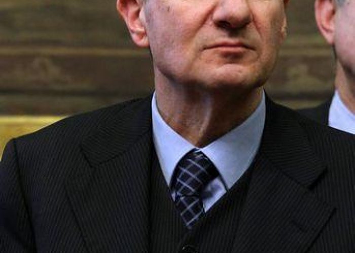 Confesercenti: Crisi brucia 100 mld reddito disponibile consumi