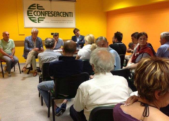 Corso alla Vittoria, sicurezza ed eventiIl sindaco ha incontrato i commercianti
