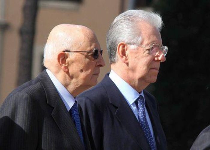 Cresce l'attesa per Monti, Napolitano: premier farà chiarezza