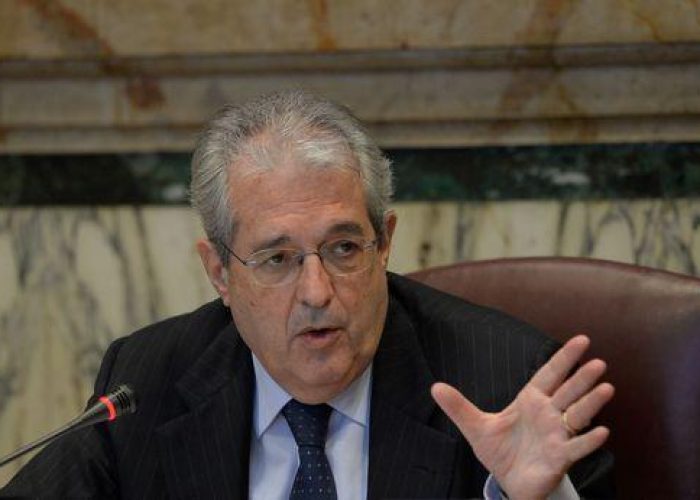 Crisi/ Saccomanni illustrerà piani governo a Eurogruppo lunedì