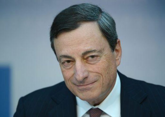 Crisi/Wsj:Rock star Draghi ha bisogno di nuova canzone per Europa