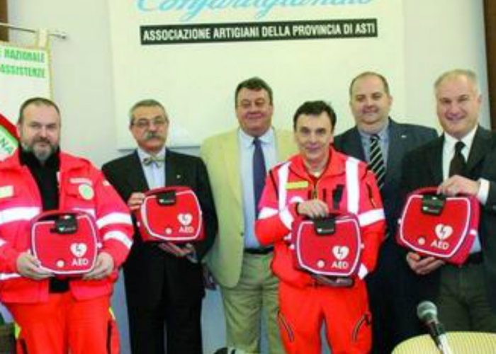 Dal 5 per mille arrivanoquattro defibrillatori