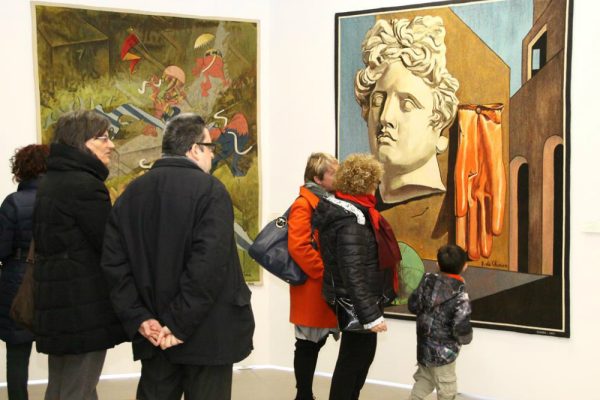 De Chirico, Ernst, Piano e gli altririvivono negli arazzi di Scassa