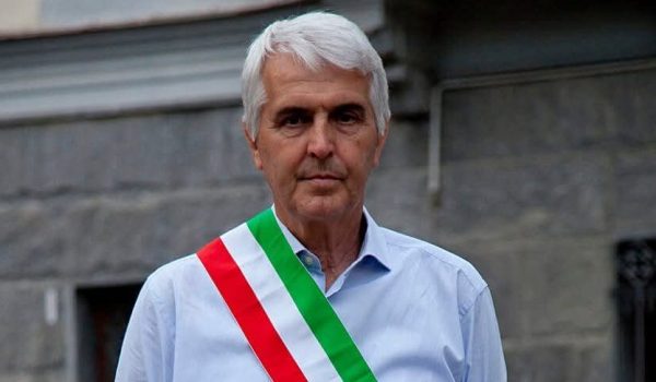 deni
