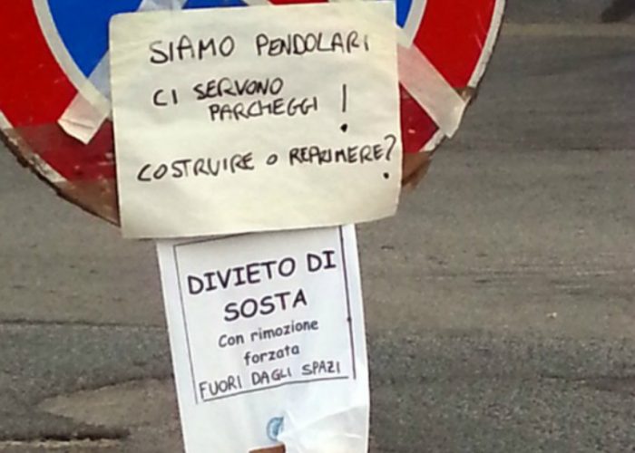 Devi prendere il treno? Parcheggia nel prato