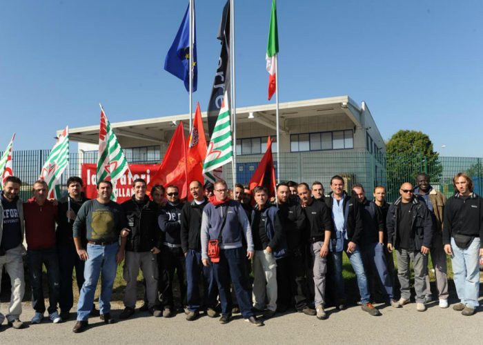 Dierre, assemblea e corteo dei lavoratori
