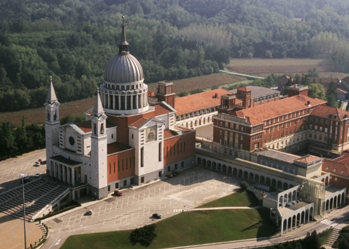 Don Bosco, via al duecentenarioMessa e poi volo in elicottero
