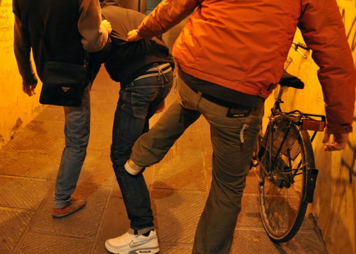 Due astigiani identificati per l'aggressioneall'operaio di Santo Stefano Belbo
