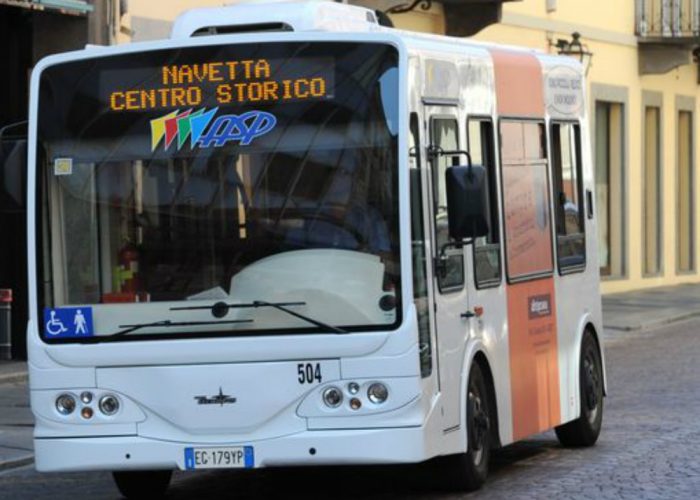Dura (Cgil): «Agenzia viaggi e navettea pagamento, o l'Asp non reggerà»