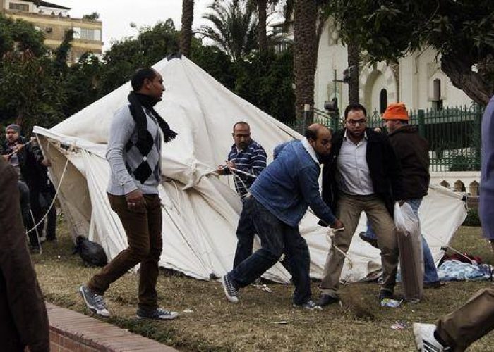 Egitto/ Al Jazeera: due morti al Palazzo presidenziale