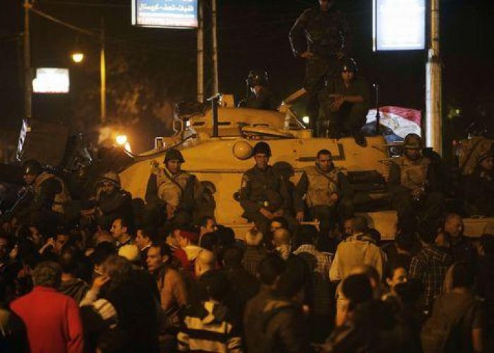 Egitto/ Alessandria, scontri tra pro e anti riforma Costituzione