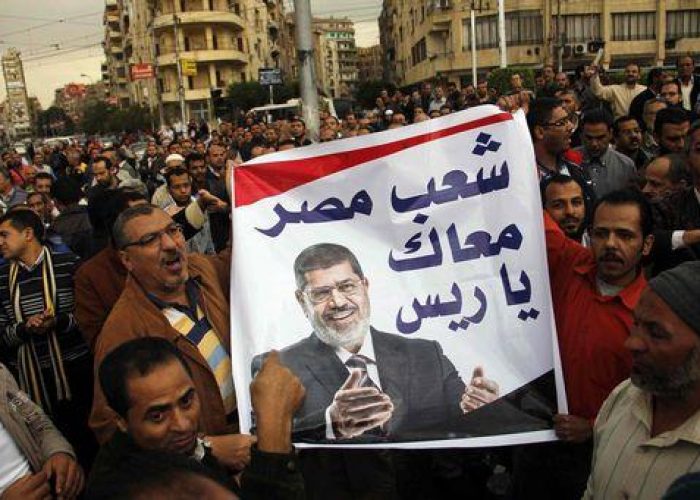 Egitto/ Dopo violenze, Morsi terrà un discorso alla nazione