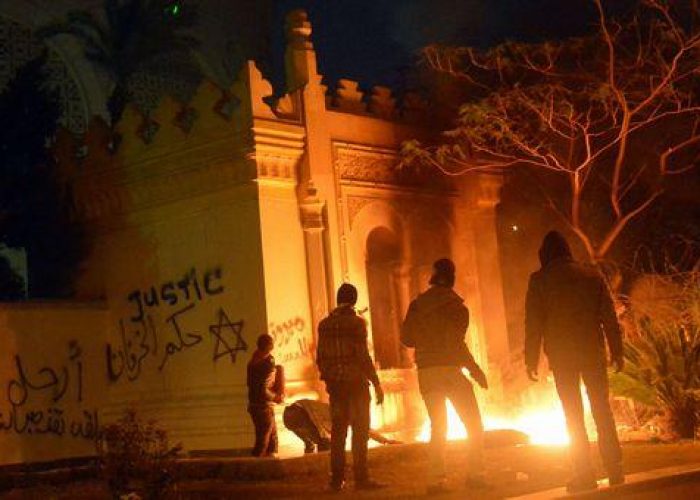 Egitto/ Uomo ucciso davanti al palazzo presidenziale al Cairo