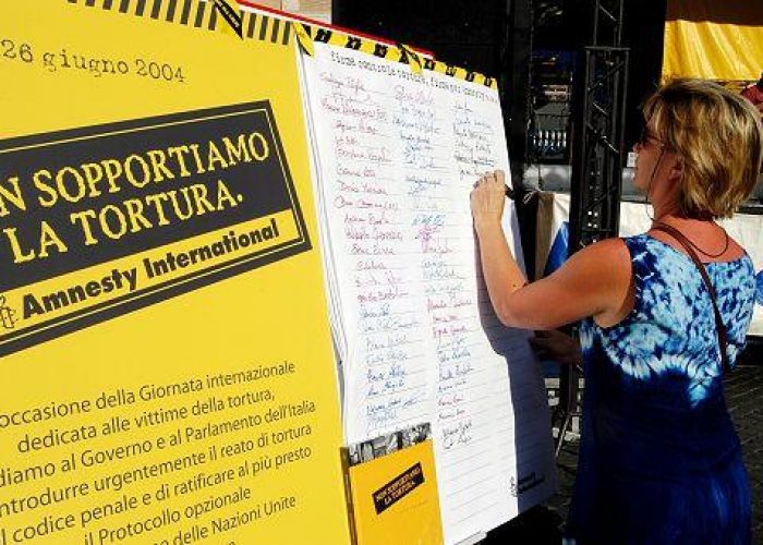 Elezioni/ Amnesty interroga i leader su agenda per diritti umani