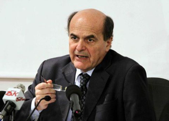 Elezioni/ Bersani: M5S ora dica cosa vuole fare per il Paese