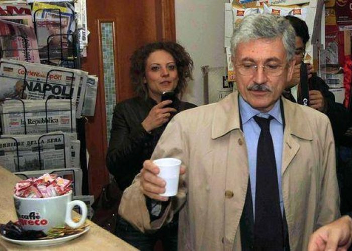 Elezioni/ D'Alema: Scelta e' tra noi e Berlusconi