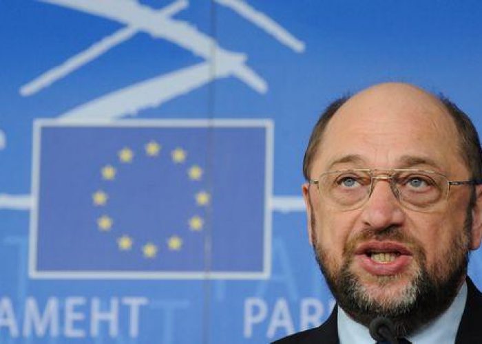 Elezioni/ Schulz mette in guardia da ritorno Berlusconi a governo
