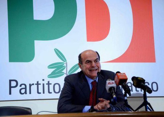 Elezioni/Bersani: Speramo Dio abbia perso stampino Berlusconi...