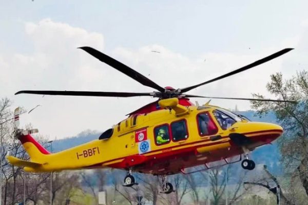 eliambulanza-elicottero-soccorso-800x445
