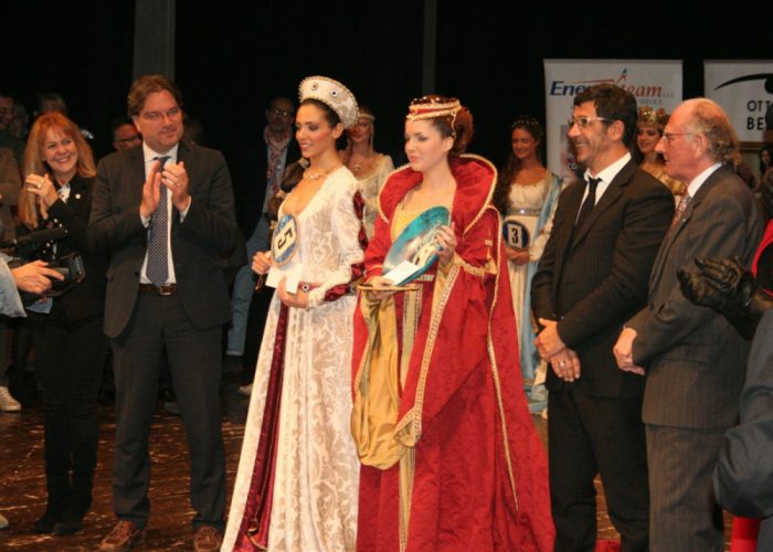 Elisa Celeste Ragusaè la Damigella del Palio 2015