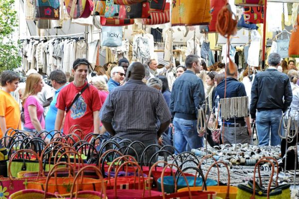 Entra nel vivo il Maggio Astigiano620 bancarelle alla Fiera Carolingia