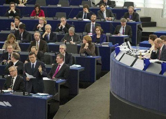 Eurozona/ Risale fiducia grazie a Germania, ma non nelle famiglie