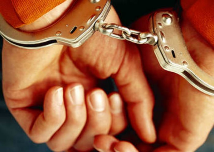 Evasione dai domiciliari e furto aggravato, due arresti dei carabinieri