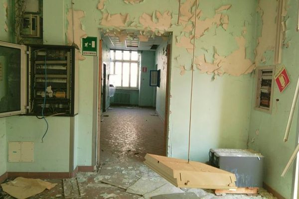 L'ex ospedale di Asti in stato di abbandono