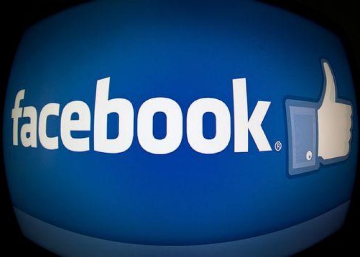 Facebook/ Errori all'IPO, compensazione da 62 milioni dal Nasdaq