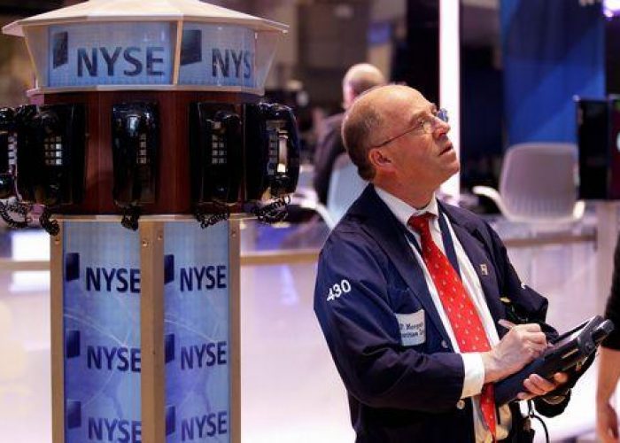 Fed/ Crescita moderata, restano rischi: avanti con stimoli