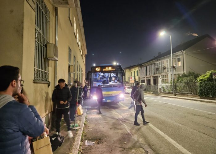 fermata provvisoria corso Venezia notte