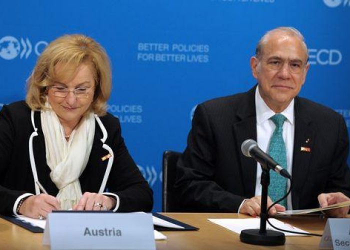 Fisco/ Austria, Lussemburgo e Singapore firmano Convenzione tasse