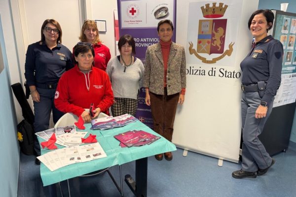 foto giornata contro la violenza sulle donne ()