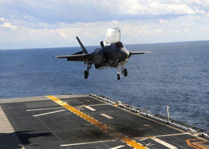 Gb/ Il caldo frena gli F-35, problemi in fase di atterraggio