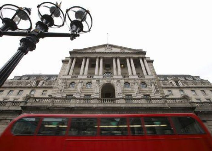 Gb/ Rating tagliato, governo: forte richiamo a riduzione debito